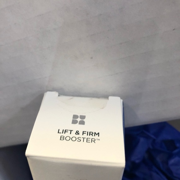 NEW Beverly Hills MD Lift & Firm Booster - Picture 4 of 4